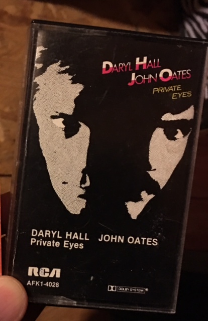 hallandoates